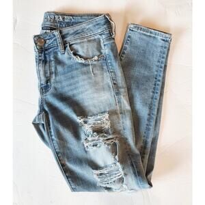 American Eagle Super Stretch X Distressed Light Wash Jeans Size 4S